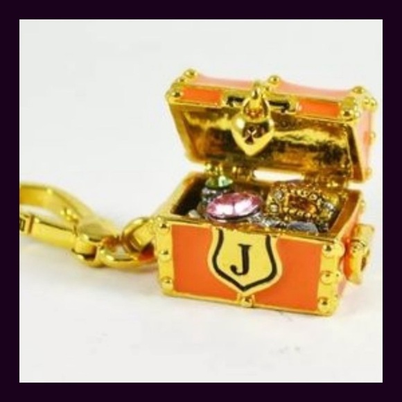 Juicy Couture Treasure Chest Charm - Picture 3 of 5